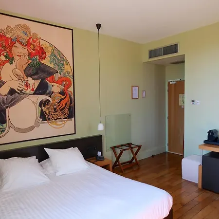Szálloda De Charme L'oree Du Parc 4*