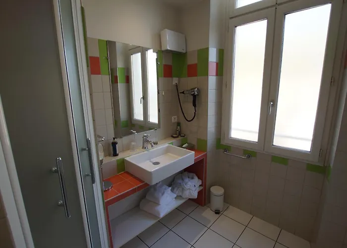 De Charme L'orée Du Parc 4*