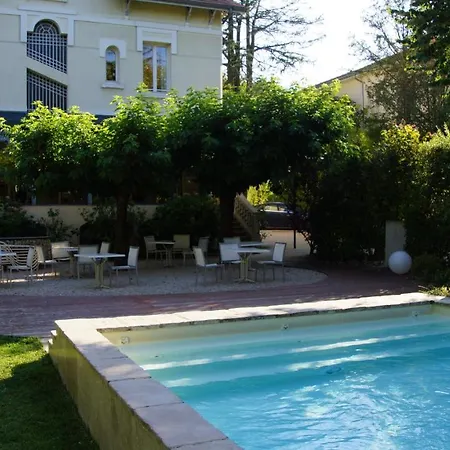 Hotel De Charme L'orée Du Parc