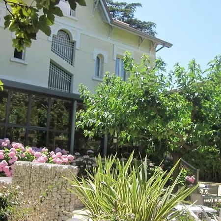 De Charme L'orée Du Parc Hotel